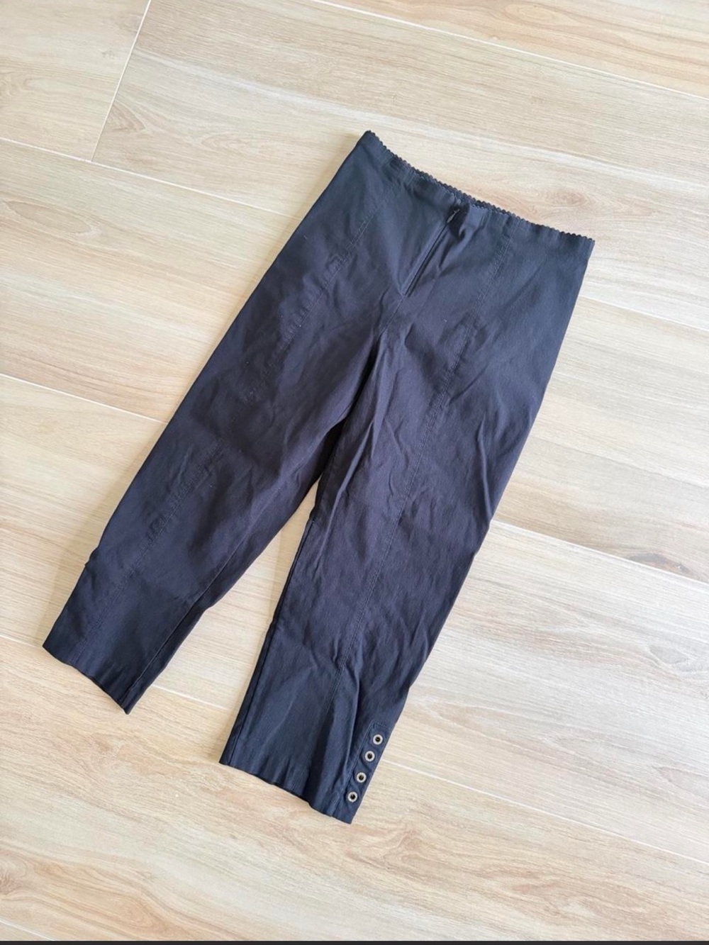 Women's Black Crop Capris with Button Hem